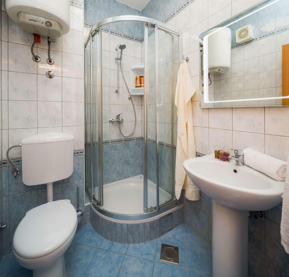 Luxury Seaside Amphora Apartament