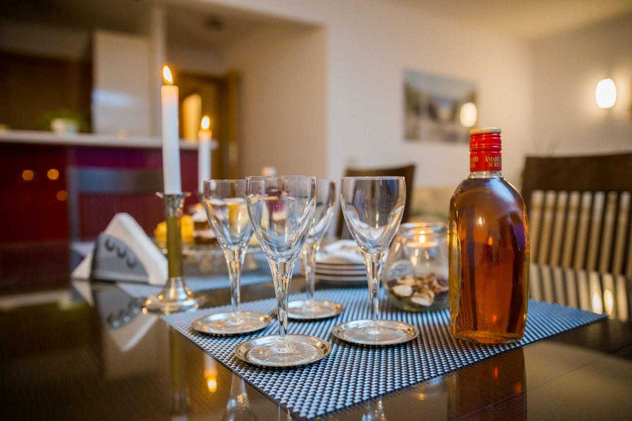 Luxury Seaside Amphora Apartament Split